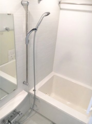 バス・シャワールーム　浴室