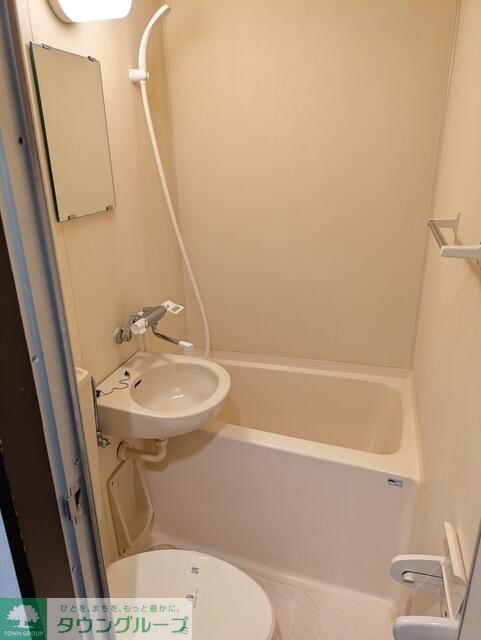 バス・シャワールーム　お問合せはタウンハウジングまで！※現地待合わせ相談可能