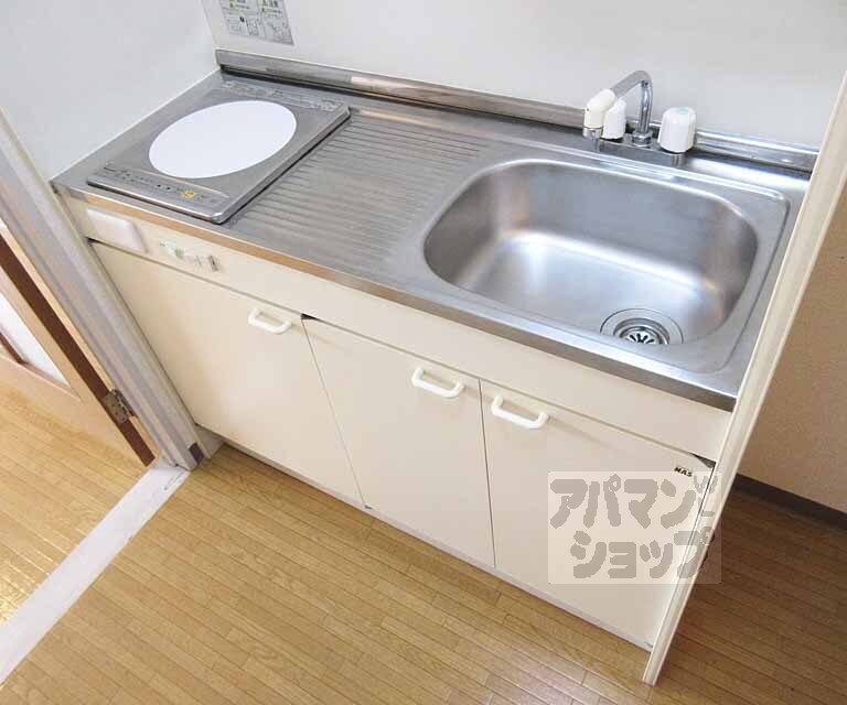 キッチン　コンパクトなキッチン・