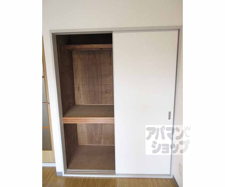 収納　押入れです・