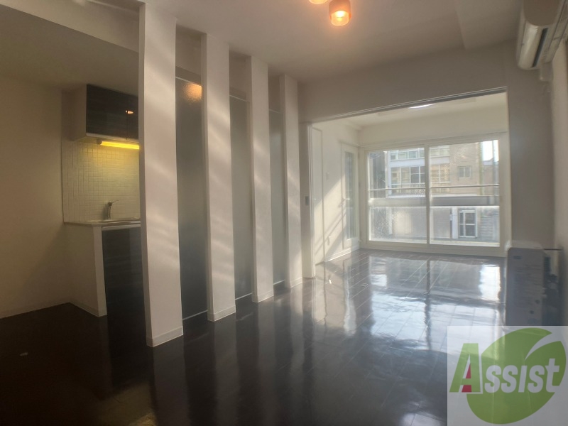 居室・リビング　広くてキレイなＬＤＫが広がっていて、充実した生活が送れそう。