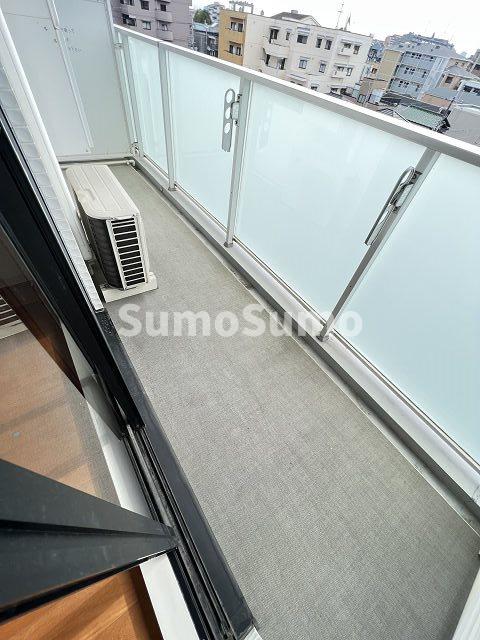 バルコニー　広々としたバルコニーです