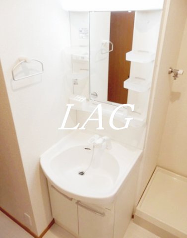 洗面設備　洗面台です。