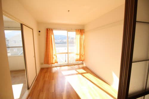 居室・リビング　居室