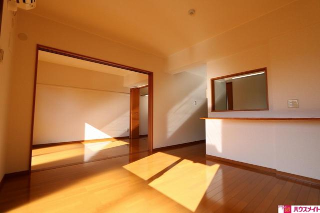 居室・リビング　広々使えます♪