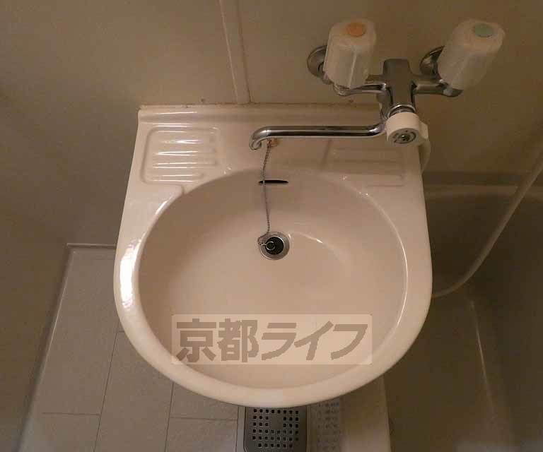 洗面設備　洗面所です