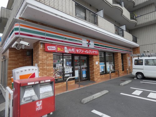 コンビニ　セブン-イレブン 川崎溝口２丁目店（コンビニ）まで279m