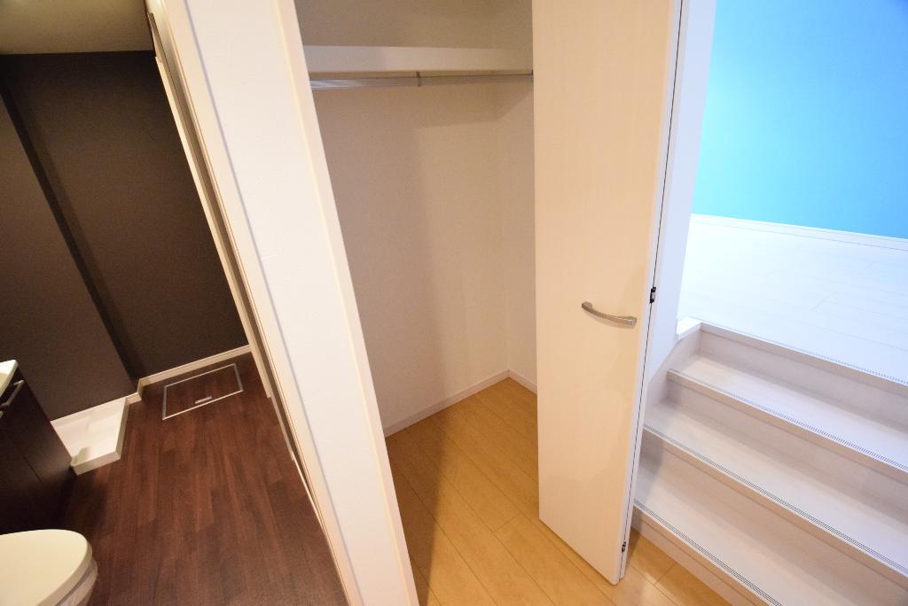 収納　クローゼット