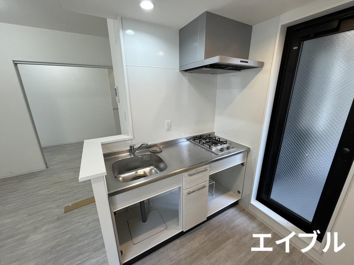 キッチン　新築当時の写真になります。