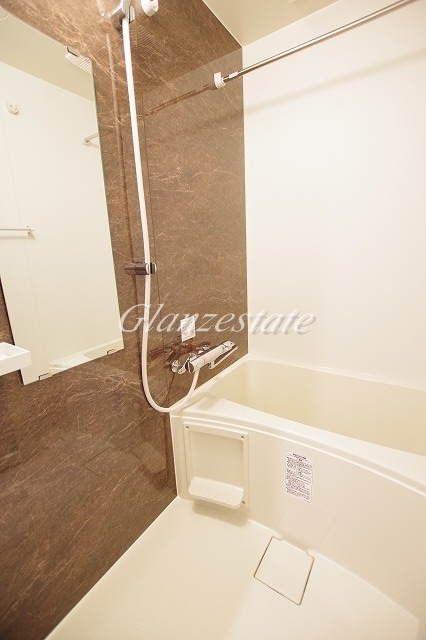 バス・シャワールーム　☆広々としたお風呂☆