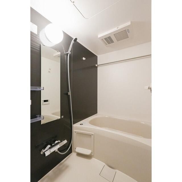 バス・シャワールーム　※別部屋参考写真