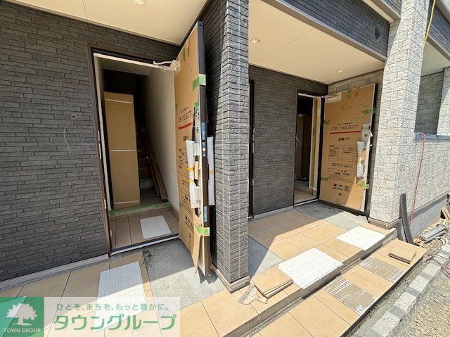 エントランス　エントランス