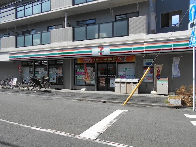 コンビニ　セブンイレブン川崎下小田中東店（コンビニ）まで148m