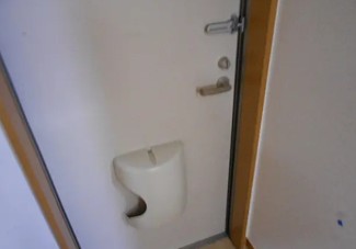 玄関　別部屋参考写真となります