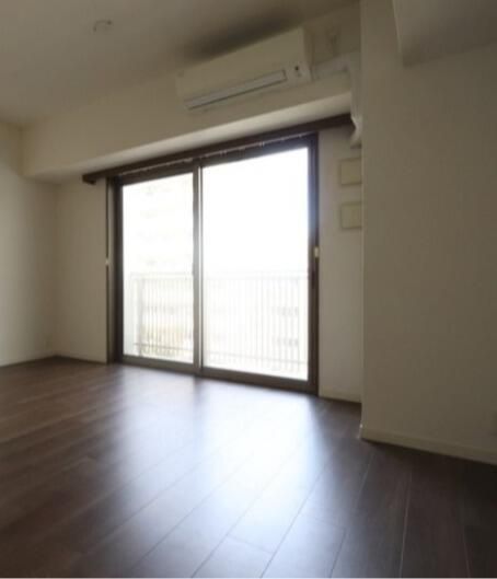 玄関　写真は同タイプ住居です。