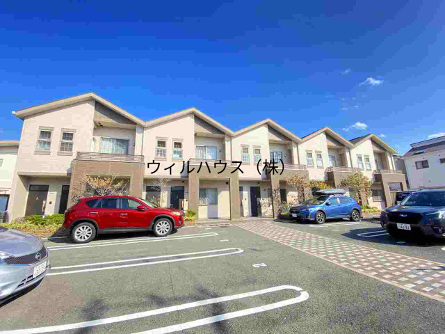 建物外観　通勤、通学に便利な駅近物件！