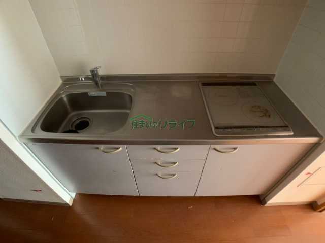 キッチン　エステージ六義園　別部屋　反転　広さ同じ