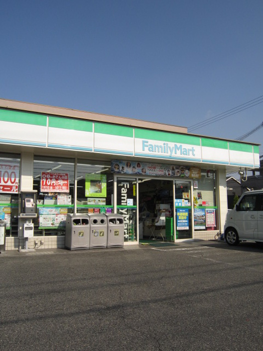 コンビニ　物件まで（コンビニ）まで296m