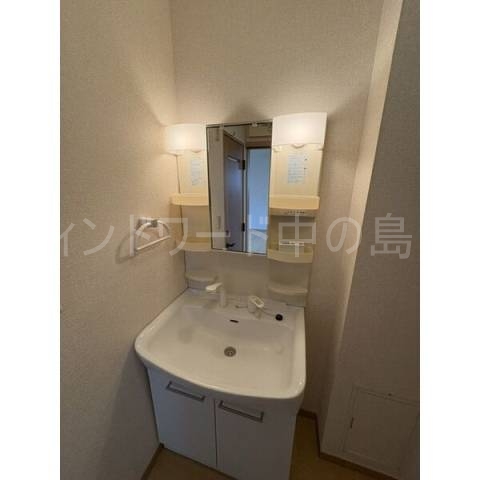 洗面設備　詳細は、ウィンドワード中の島までご相談下さい。
