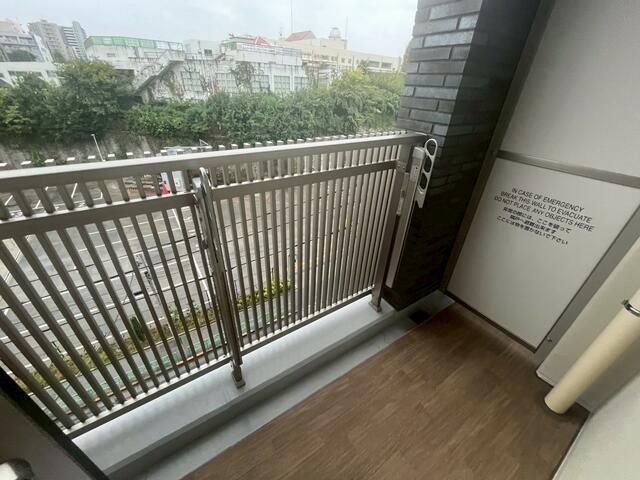 バルコニー