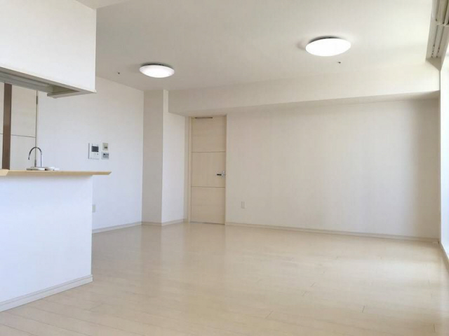 居室・リビング　写真は同マンションの別のお部屋のものです