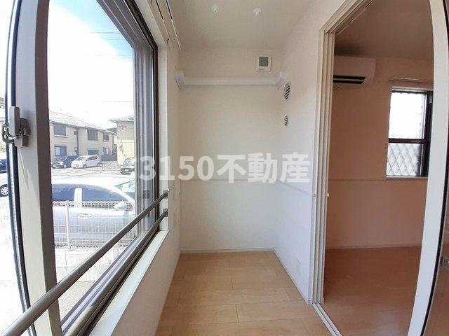 バルコニー　物件の内装です