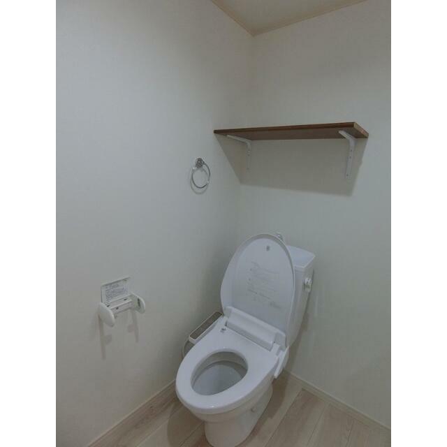 トイレ　ウォシュレット付き！