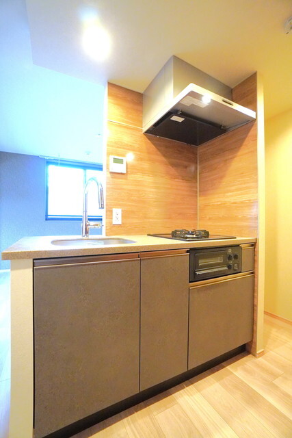キッチン　※写真は同タイプ住戸です。