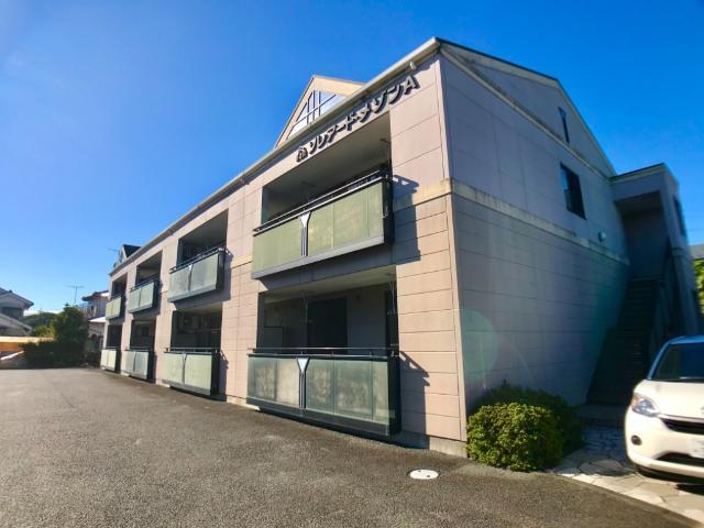 建物外観　外観写真（昼）
