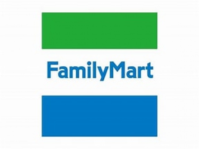 コンビニ　ファミリーマート南吹田5丁目店（コンビニ）まで85m