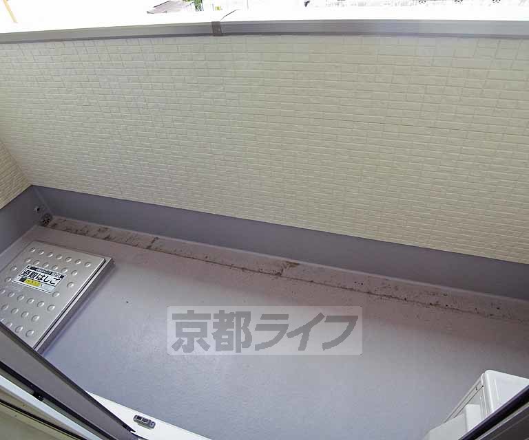 バルコニー　きれいなバルコニーです