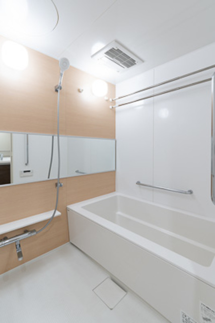 バス・シャワールーム　※写真は同タイプ住戸です。