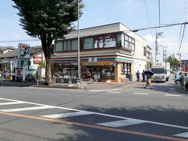 コンビニ　セブンイレブン　浦和埼玉大学店（コンビニ）まで130m
