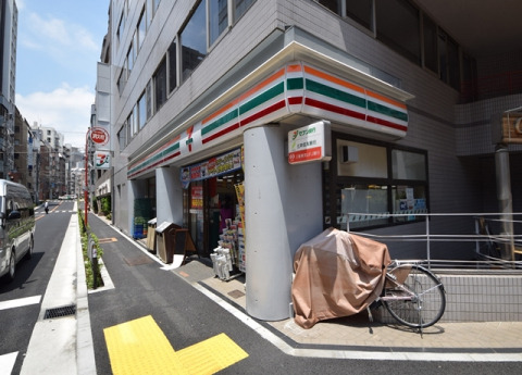 コンビニ　セブンイレブン・本郷店（コンビニ）まで60m