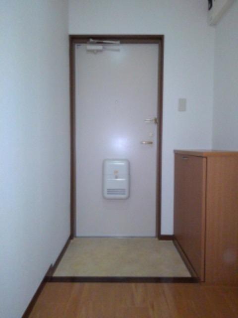 玄関　図面と現状に相違がある場合には現状を優先