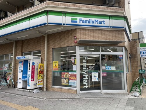 コンビニ　ファミリーマート 熱田金山南店（コンビニ）まで543m