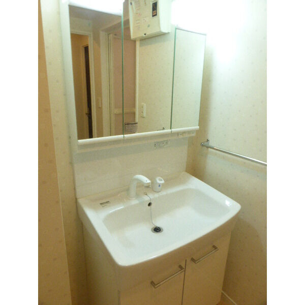 洗面設備　ルシール筑紫通り