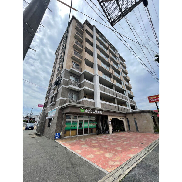 建物外観　ルシール筑紫通り