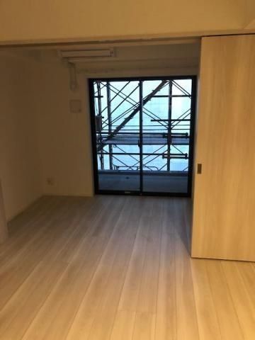居室・リビング　※別のお部屋のお写真です。