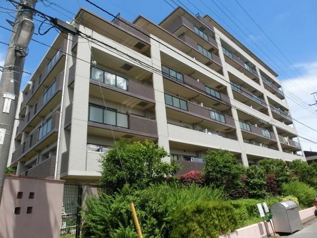 建物外観　分譲賃貸マンション！オートロックと防犯カメラ防犯対策もしっ…