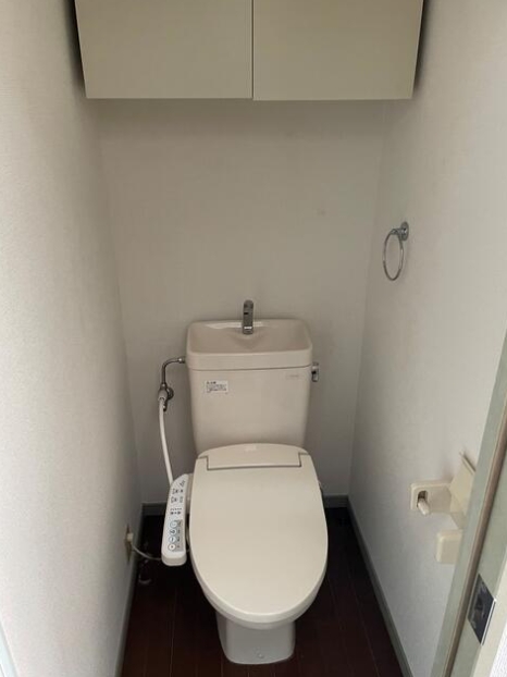 東京メトロ南北線 白金高輪駅 徒歩2分 11階建 築26年のトイレ写真