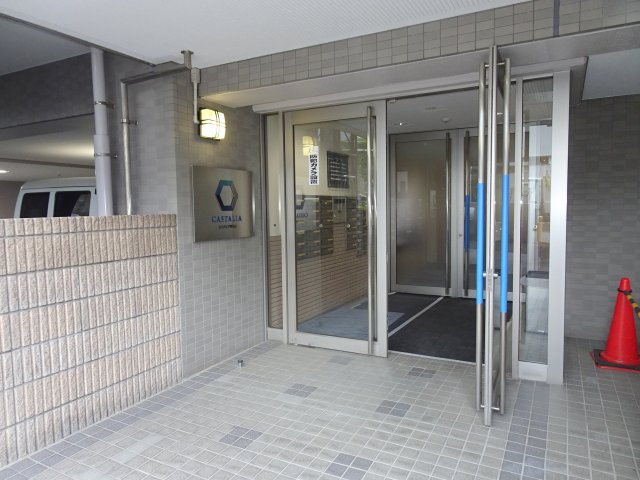 エントランス　カスタリア野毛山