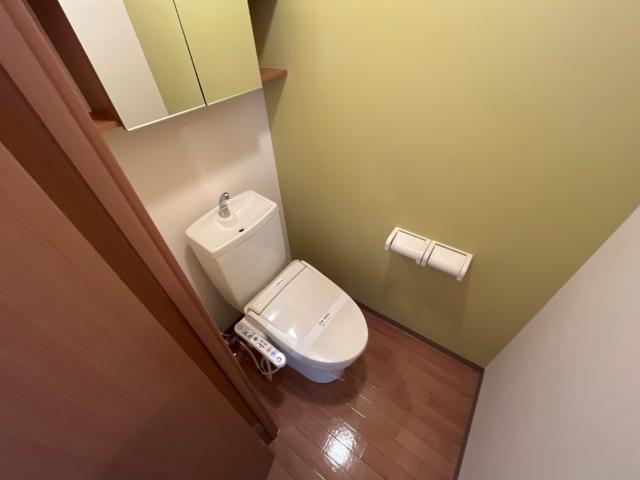 トイレ　トイレ