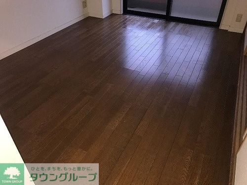 ライオンズマンション下総中山第3の居間写真