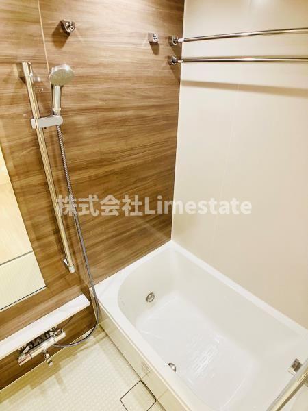 バス・シャワールーム　別部屋参考写真
