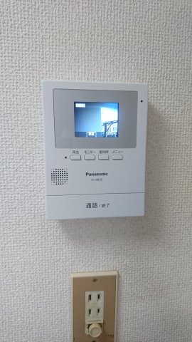 セキュリティ　TVモニターホンで来客を画面で確認出来て安心です♪
