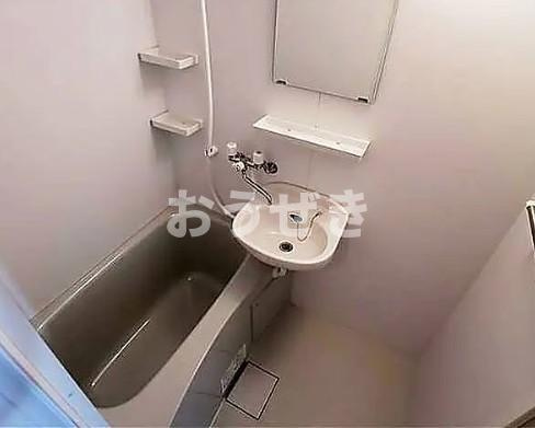 洗面設備　※同仕様参考写真