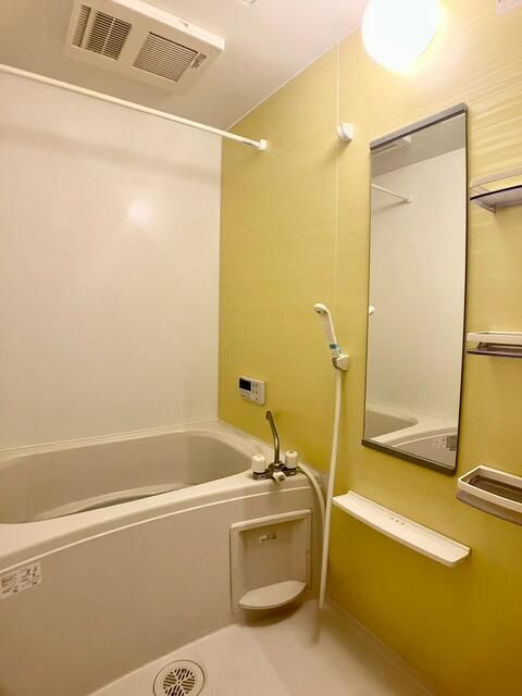 バス・シャワールーム　写真は別の部屋のものです。