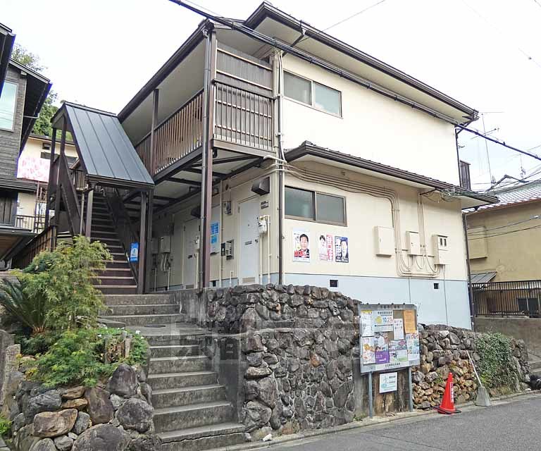 第二船岡山荘の外観写真