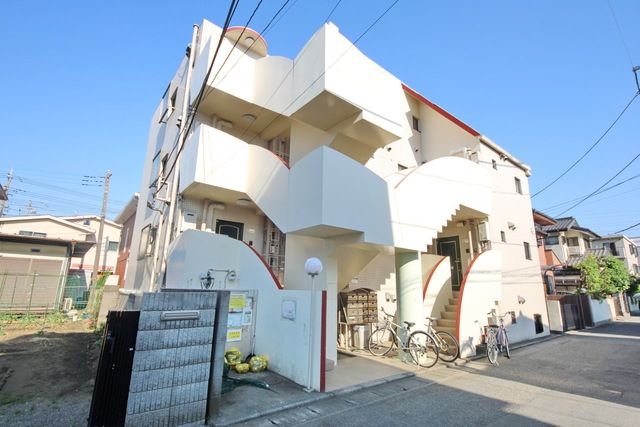 建物外観　★見学希望等はタウンハウジング中央林間店までお気軽に♪★